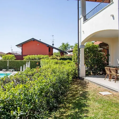 Residenza La Corte Visconti מאסינו ויסקונטי